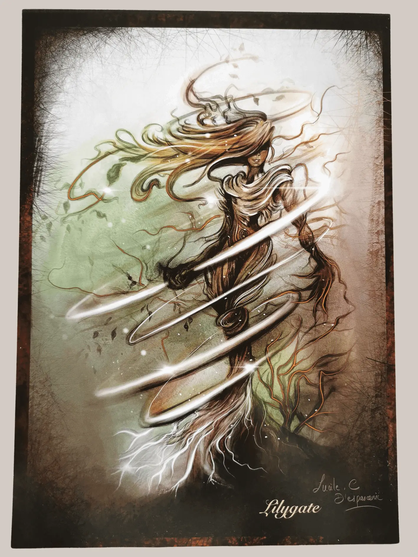 La Lilygate - Illustration de femme-arbre, fantaisie, racines et énergie mystique - Print Lucile Espascenic Tattoo