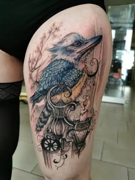 Tatouage pie bleu ultra réaliste - Espascenic