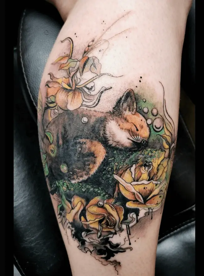 Tatouage renard qui dort dans son cocon - Espascenic